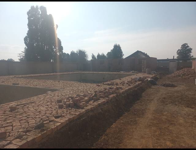 1,050M² GUESTHOUSE FOR SALE IN SPAARWATER AH